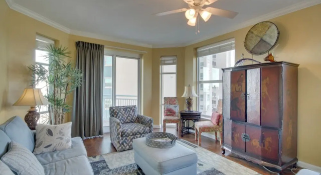 Апартаменты с 3 комнатами с балконом Gulfport Condo With Views: Walk to Beach