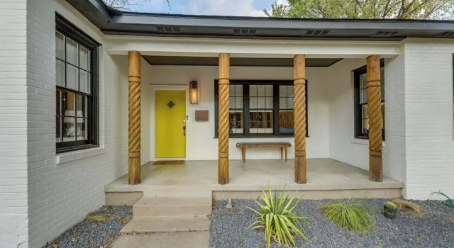 2 Mi to Downtown Austin: Family Home w/ Porch!