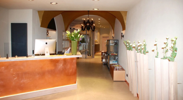 Hezelhof Hotel
