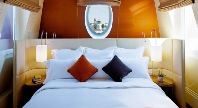 Renaissance Lucerne Hotel