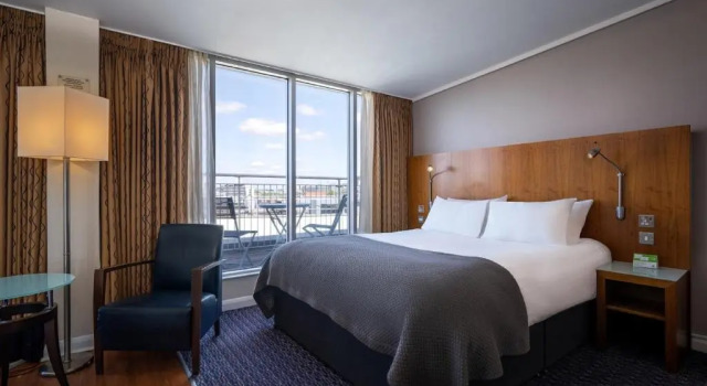 Двухместный номер Premium с балконом Holiday Inn London Camden Lock by IHG