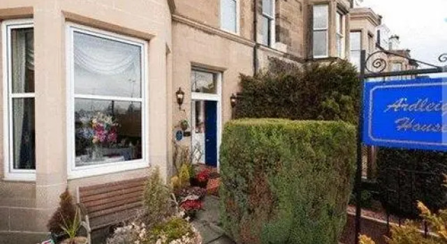 Ardleigh Guest House, Rezervați Hotel Edinburgh Edinburgh, aproape de Royal Botanic Garden