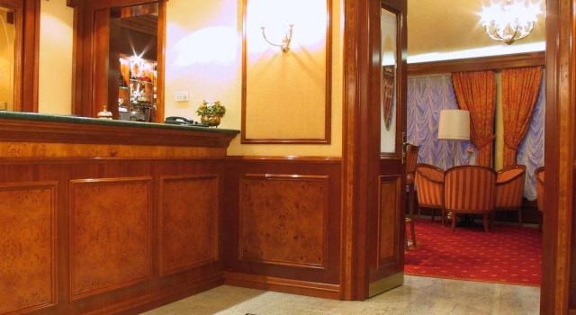 Hotel President