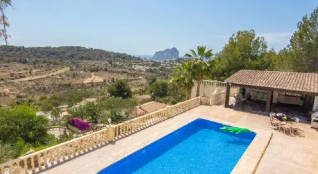 Abahana Villas Chaplin