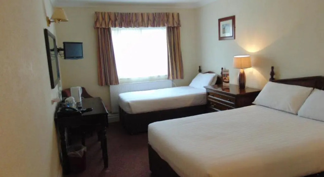 Трёхместный номер Standard The Harrowgate Hill Lodge