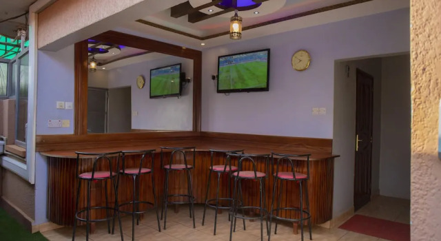 Klassisch Apartment Infinity Apartments Bukoto