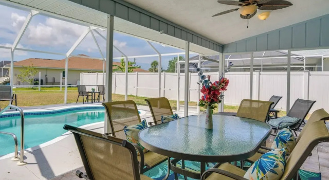 Port Charlotte Home w/ Pool - 8 Mi to Beaches!