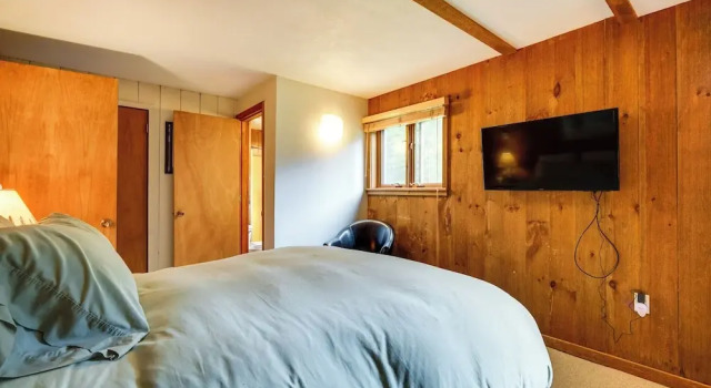 Jamaica Vacation Home w/ Deck: 8 Mi to Skiing!, Buchen Sie Ferienhaus Jamaika Green Mountains