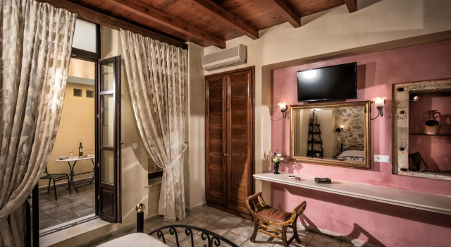 Полулюкс Veneto Boutique Hotel