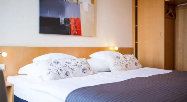 Hotel Restaurant Am Kellhof, Buchen Sie Hotel Hilzingen Baden-Württemberg