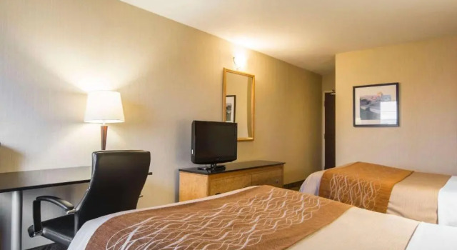 Четырёхместный номер Deluxe Comfort Inn Ancienne-Lorette - Quebec Airport