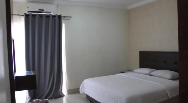 MTC Mega Mas Apartment, Rezervovat Apartmán Hotely v Sulawesi s parkováním, Parkování