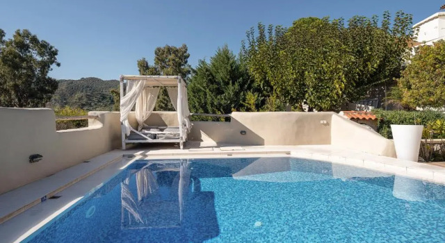 Вилла Verekinthos Villa, a Fine Country Retreat, By ThinkVilla