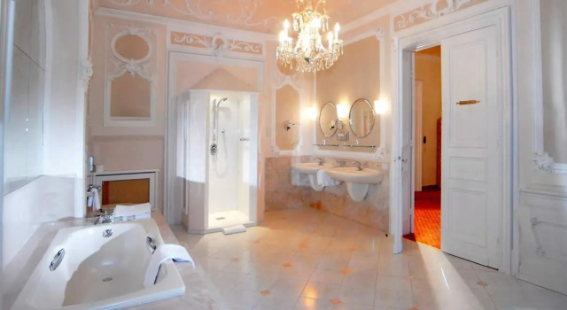 Полулюкс Hotel Bristol Salzburg