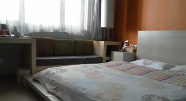 Home 1 Chain Hotel, Book Hotel Hulunbuir Inner Mongolia