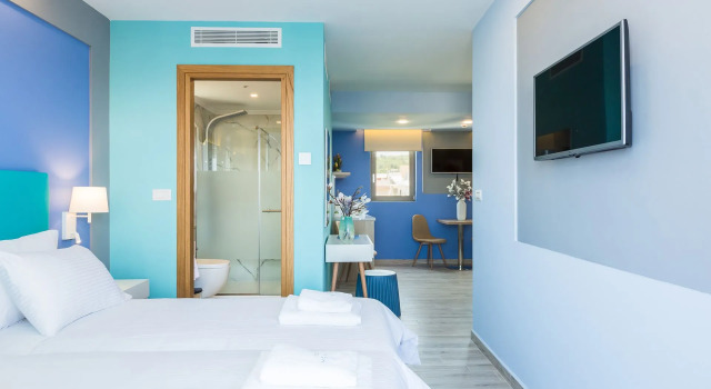 Полулюкс Menta City Boutique Hotel