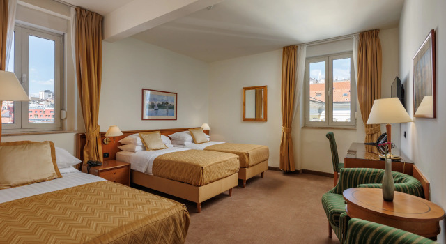 Grand Hotel Bonavia, Забронировать Отель Отели Приморско-Горанской жупания 4 звезды, 4*