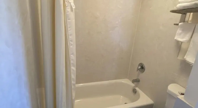 Номер Economy Budget Inn Motel