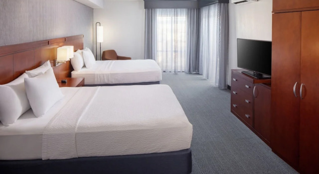 Номер Standard Courtyard by Marriott Charleston Downtown/Civic Center