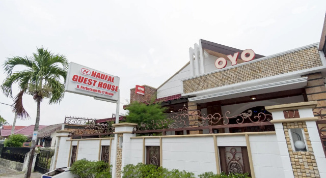 OYO 619 Naufal Guest House Syariah, Rezerwuj Pensjonat Medan Sumatra
