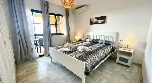 Cosy, perfectly located apartment with great sea views - Doña Lola - Mijas Costa - CS197