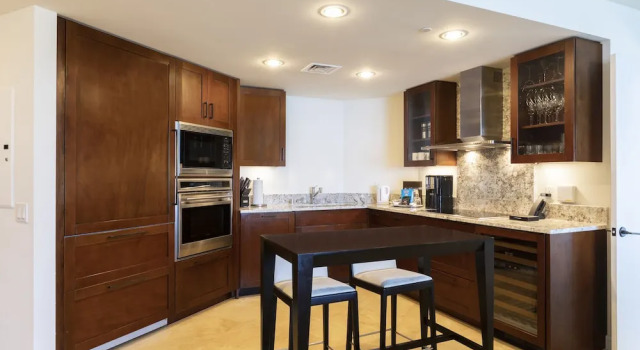 Двухместный люкс Plus den Premium Ka Laʻi Waikiki Beach, LXR Hotels & Resorts
