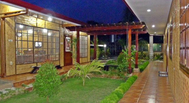 Susan's Place Palawan, Prenota Hotel Città di Puerto Princesa 