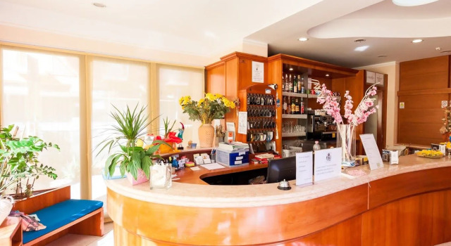 Hotel Paola Garden
