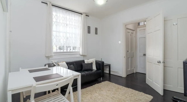 Fantastic 1BR Flat in East London for 2 Guests!, Забронировать Апартаменты/квартира Апартаменты Лондона, рядом с Станция метро Shadwell, Апартаменты/квартира