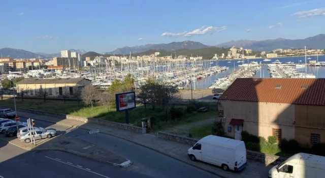Ajaccio, Appt, lumineux, proche centre Ville, Varaa Huoneisto Ajaccio 