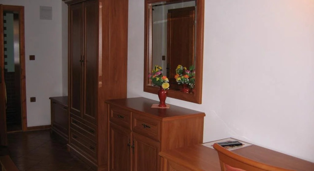 Hotel El Greco, Забронировать Отель Отели Beskids 3 звезды, 3*