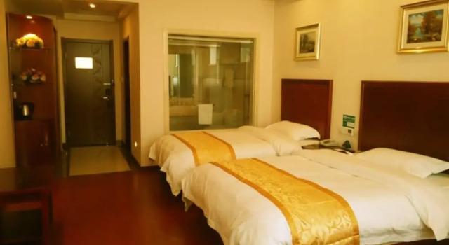 Двухместный номер Standard GreenTree Inn YanCheng XiangGang Road FuNing Passenger South Station Hotel