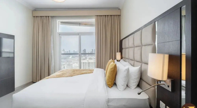 Vogue | Siraj Tower Arjan near Miracle Garden