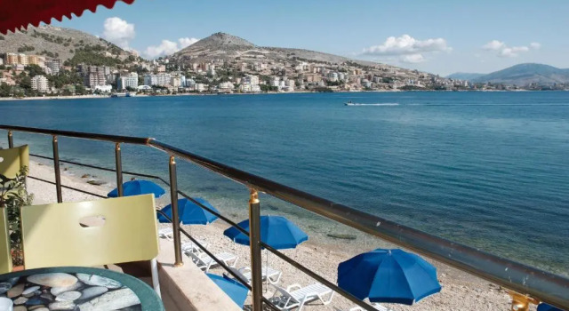 Двухместный номер Standard с балконом и с видом на море Hotel Royal Saranda