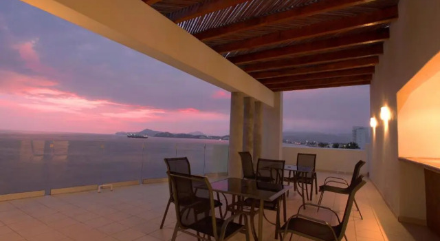 Appartamento 2 camere con vista mare Condominio Marlica