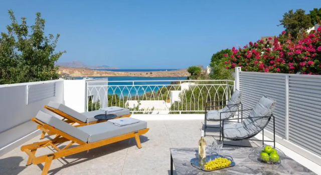 Апартаменты Deluxe Lindos Shore Junior Suite