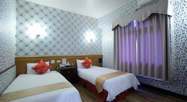 Двухместный номер Economy c 1 комнатой Chiayi Crown Hotel