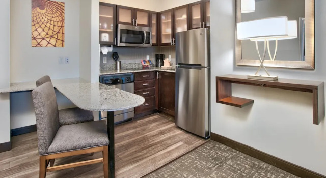 Люкс Staybridge Suites Plano - Richardson Area by IHG