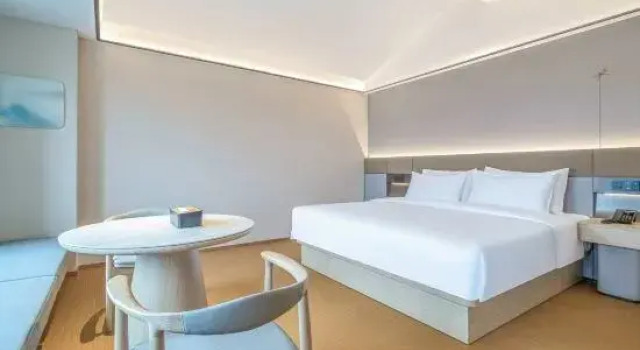Люкс Deluxe United Family Hotel (Chengdu Yiyuan Garden Museum North Jinke Road Subway Station Branch)