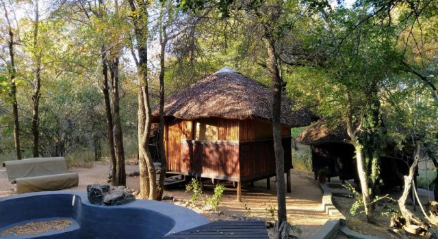 Бунгало Off Beat Safaris Bush Lodge