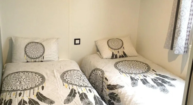 Property With 2 Bedrooms in Fréjus, With Pool Access, Furnished Terrac