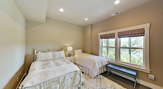 New Listing! Riverfront Dream - Walk To Beach! 6 Bedroom Home, Reserva ahora Casa o chalet Pacific City Costa de Oregón