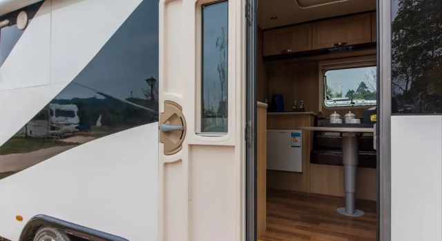 Семейный номер Standard Midea Egret Lake Car Camp
