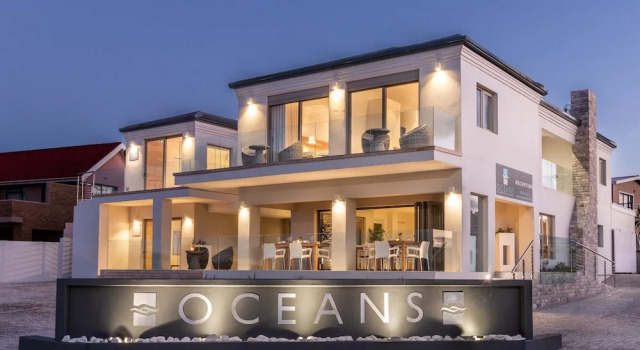 Oceans Boutique Guest House, Забронировать Гостевой дом Отели Стрёйсбай с парковкой, Парковка