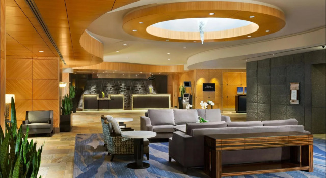 Fairmont Vancouver Airport In-Terminal Hotel
