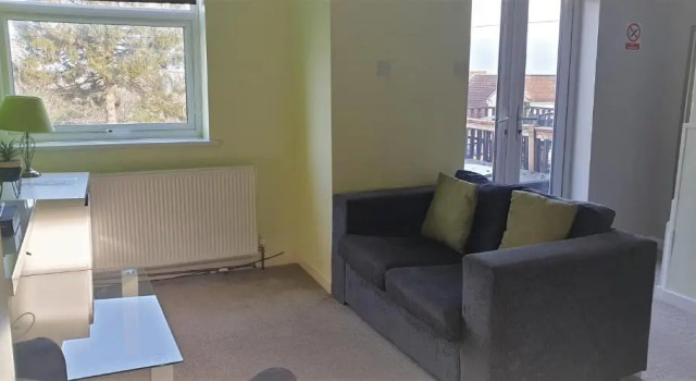Swindon Old Town Duplex - Entercloud9sa, Забронировать Отель Отели Суиндон с парковкой, рядом с The Energy Check County Ground, Парковка