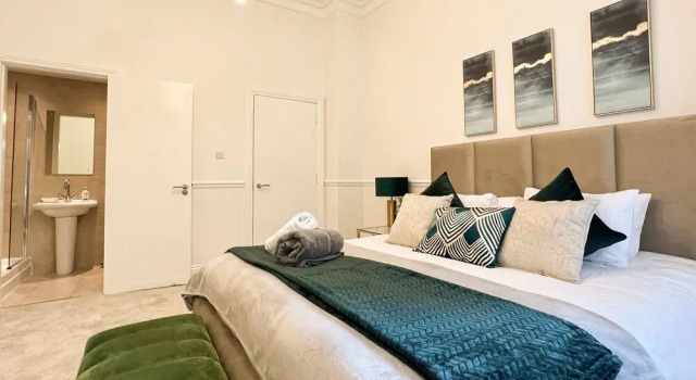 Blythswood 1, 2, 3, Забронировать Отель Отели Глазго с парковкой, рядом с Grosvenor Casino Glasgow, Riverboat, Парковка
