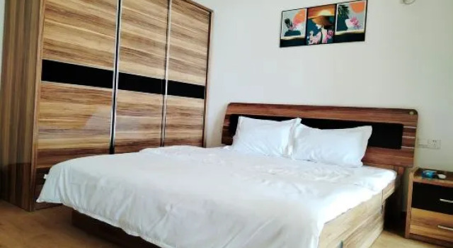 Люкс с 2 комнатами с видом на море Beihai Haiju Inn