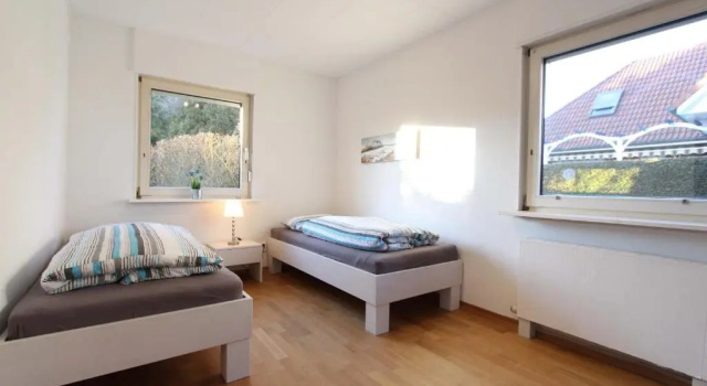 Haus Meisenweg 5, Забронировать Отель Отели Келленхузен с парковкой, Парковка