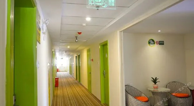 8 Inns (Dongguan Zhangmutou Railway Station), Book Hotel Dalingshan Dongguan